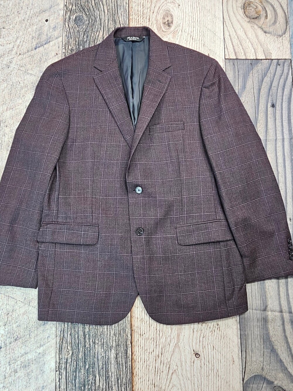 Jos A Bank Traveler Tailored Fit  Blazer Sport Coat Men's 43R Wool-Blend Plaid